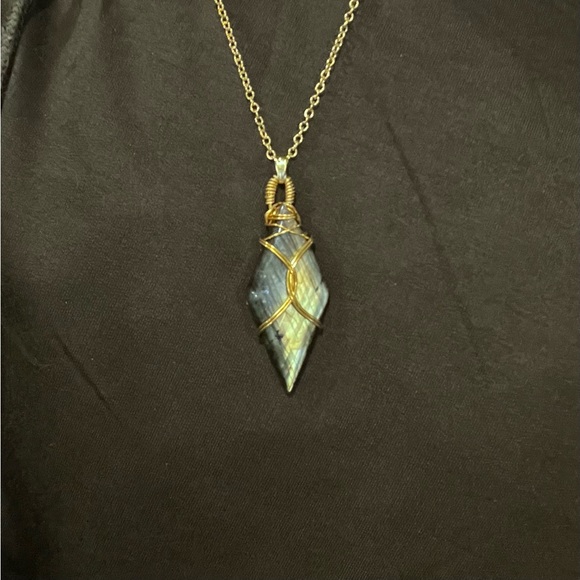 Incredible Diamond-Shaped Labradorite Amulet-Style Statement Necklace - Picture 3 of 10